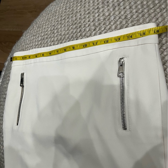 Gucci Tight Off White Zipper Miniskirt Size 42 - Picture 5 of 16